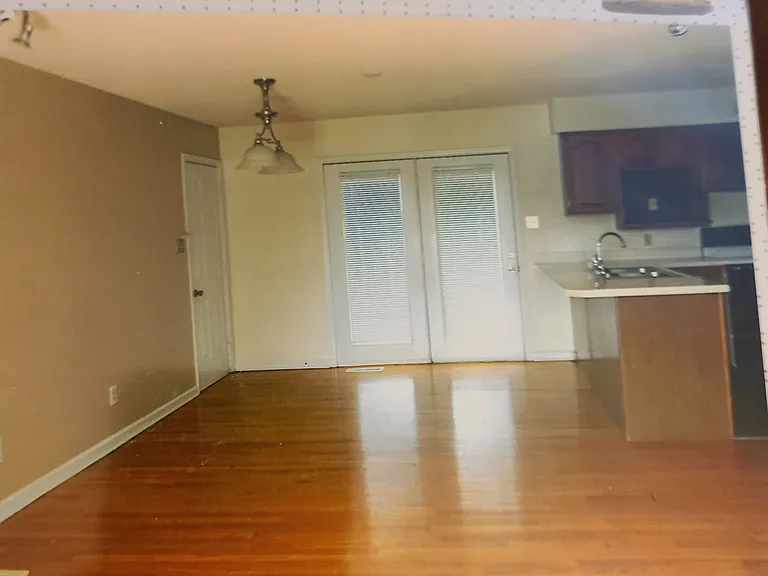 Harbor Light Cir — Photo 24