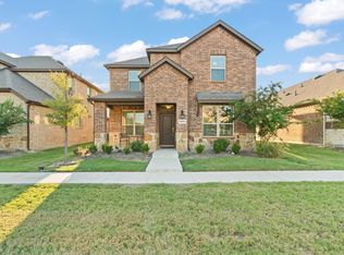 6028 Dandelion Dr, Aubrey, TX 76227