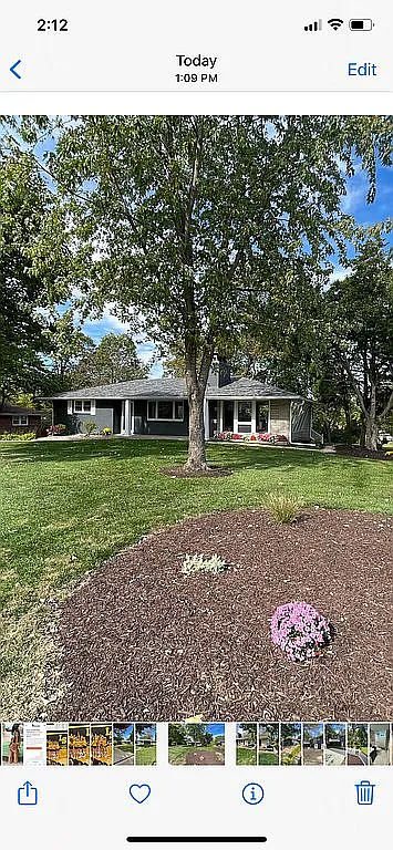12421 Matthews Ln photo 1