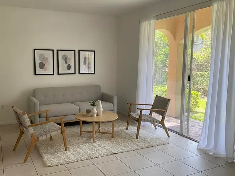 8330 SW 29th St #103 — Photo 9