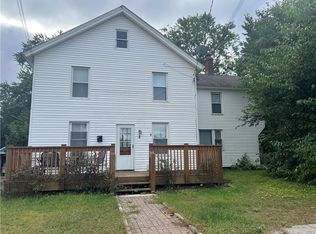 2 Farnham Ave, Torrington, CT 06790