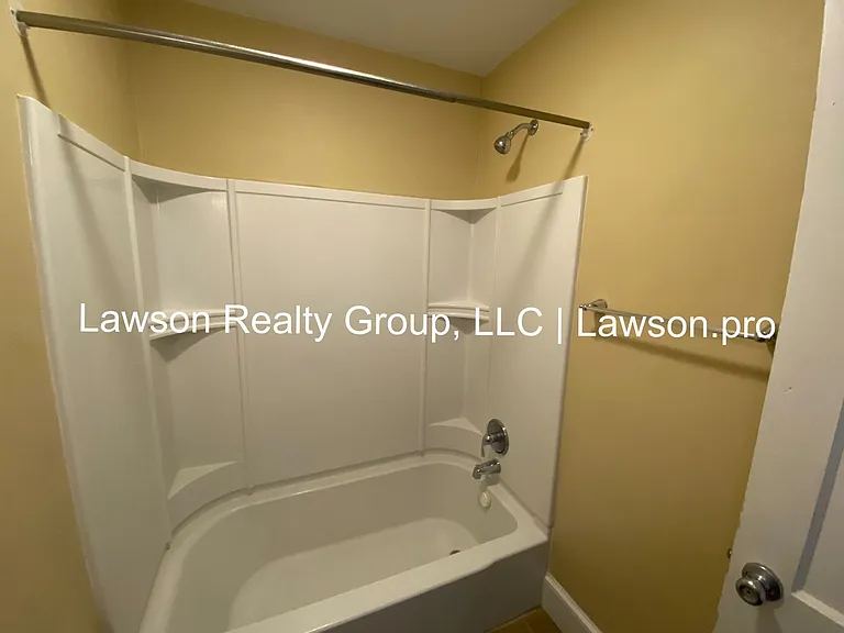 2106 Fallon Ave SE — Photo 30