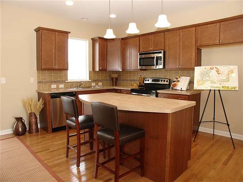 4th image of 3 LANCASTER Court