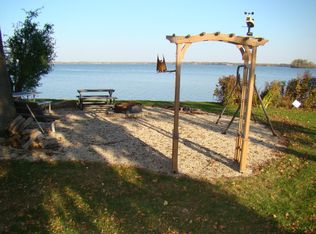 N7450 Edgewater Dr, Beaver Dam, WI