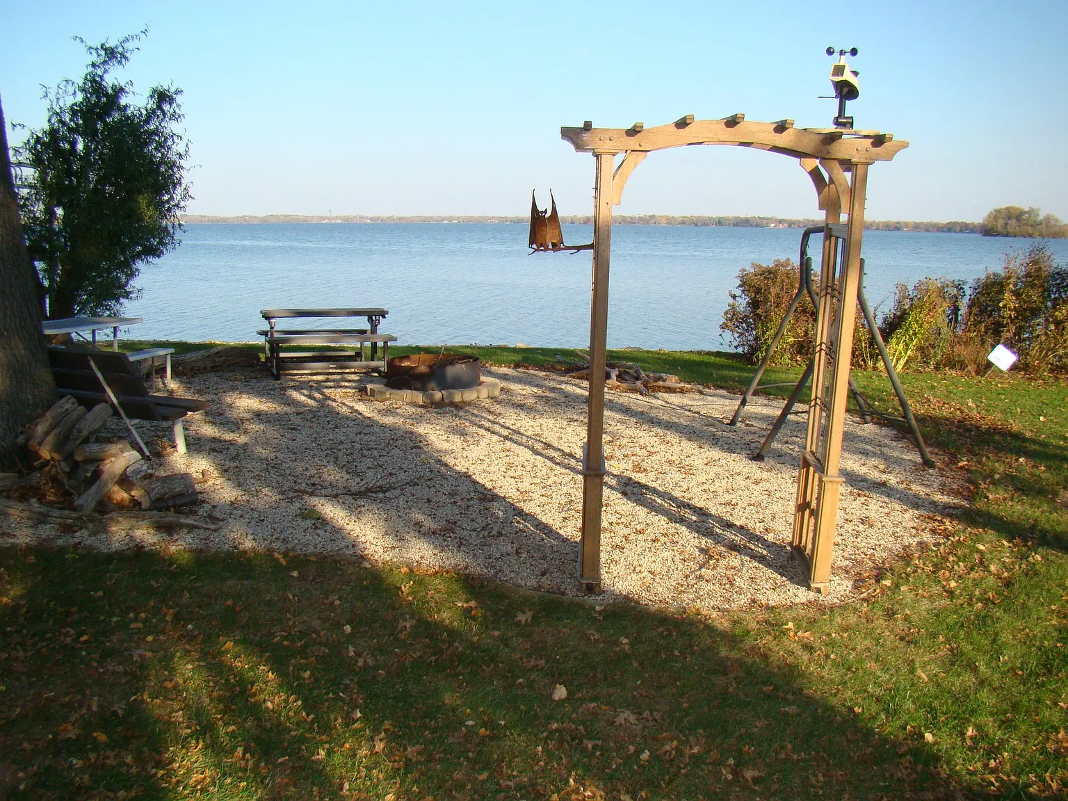 N7450 Edgewater Dr photo 1