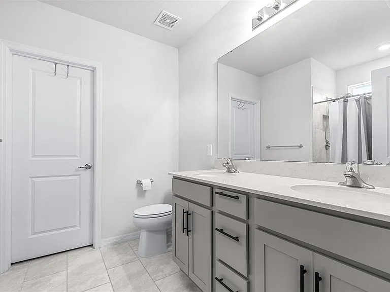 1050 Michelangelo Ln — Photo 15