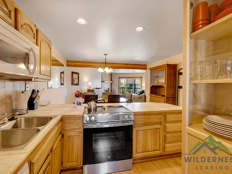 94300 Ryan Gulch Rd #1 — Photo 3