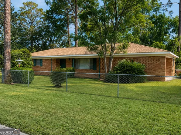 2100 Ben Hill Ave, Waycross, GA 31503