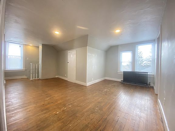 2nd image of 704 N Main St #C