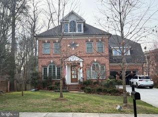 1604 Colonial Ln, Mc Lean, VA 22102