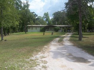 16 Pine Cir, Huntsville, TX 77320