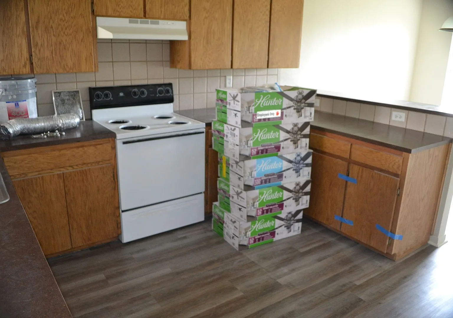 212 Janelle Dr — Photo 4
