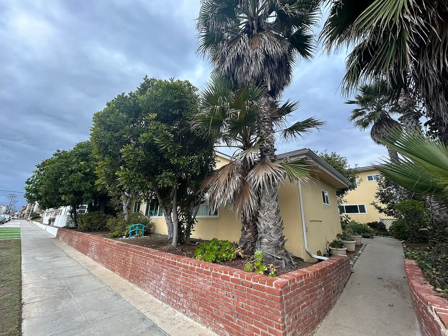 Beach Close In Oceanside Ca ! — Photo 1