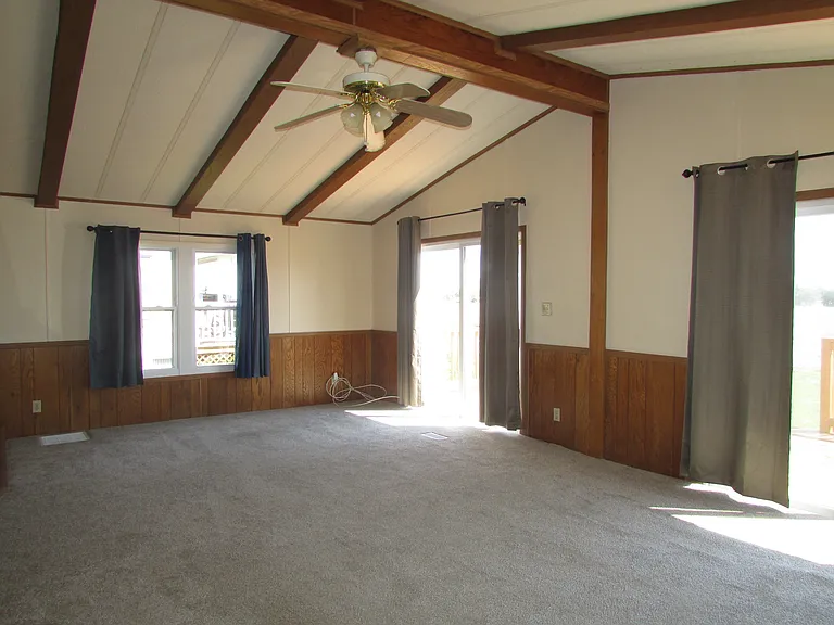 14446 Slim St — Photo 7