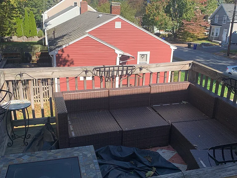6 Albion Ave #B — Photo 10