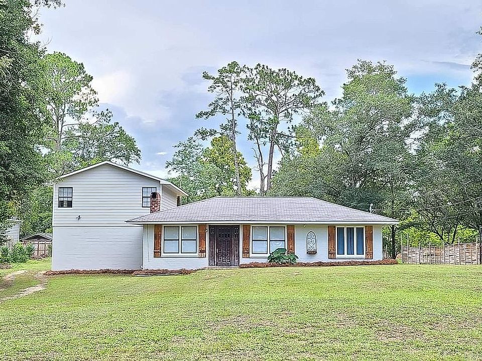 1st image of 554 Creekside Dr