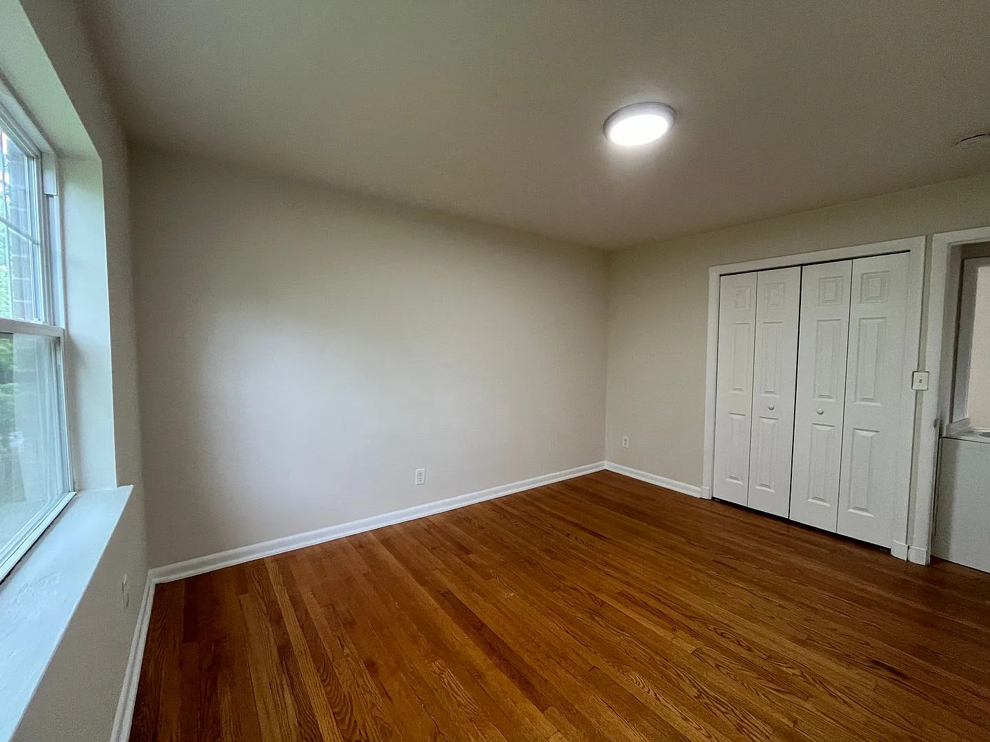 Tiffany Estates Apts — Photo 3