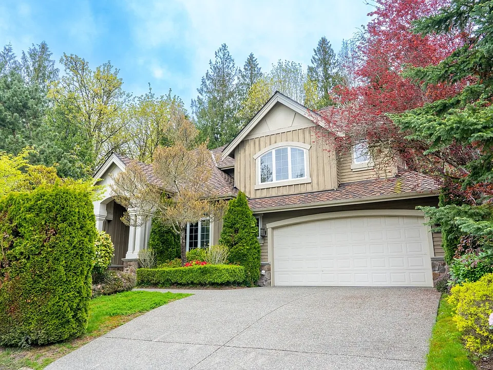 19626 NE 42nd Way