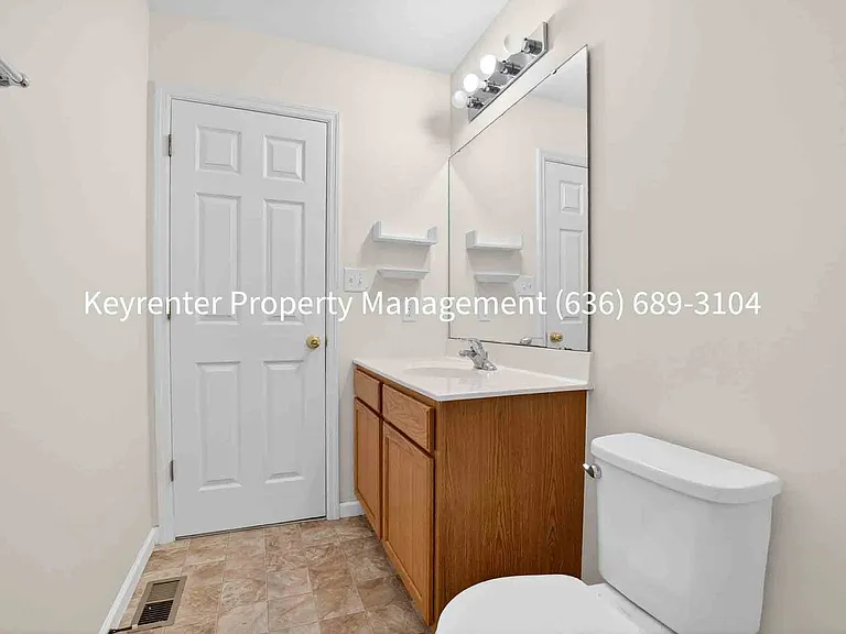 229 Charlestowne Place Dr — Photo 23
