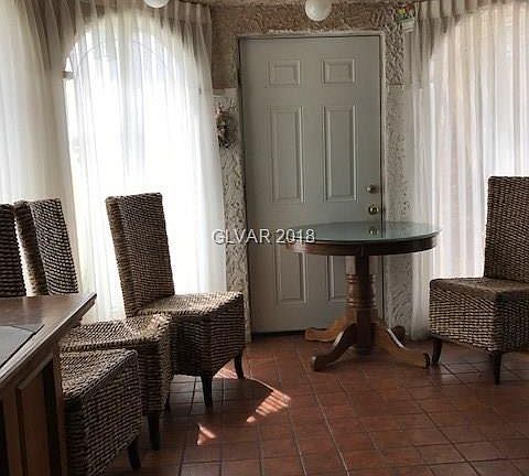 3rd image of 3467 La Paloma Ave
