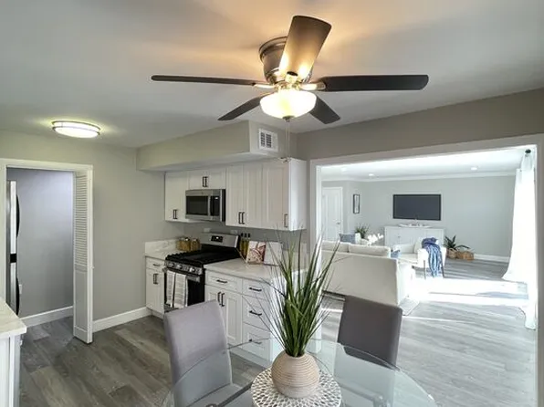 16645 Townhouse Dr, Tustin, CA 92780