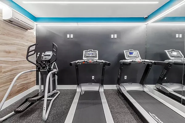 Rented by Douglas Elliman | media 20