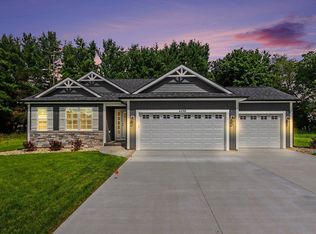 4490 Wesley Cir, Kalamazoo, MI 49048
