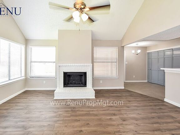 2nd image of 10615 Woodleaf Dr