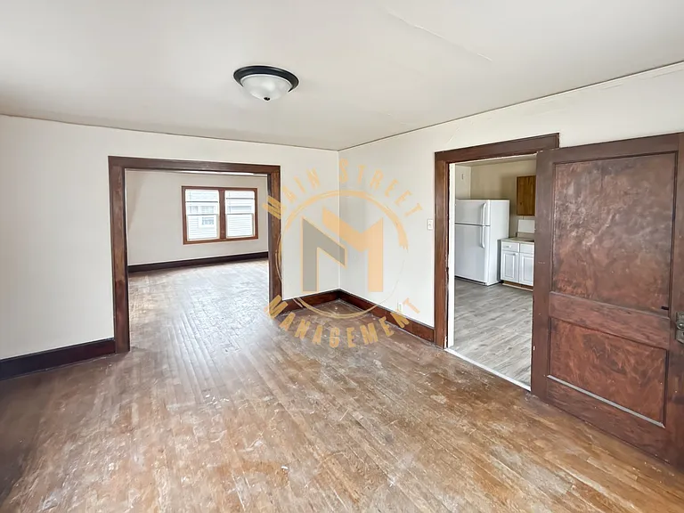 1580 Elm St — Photo 5