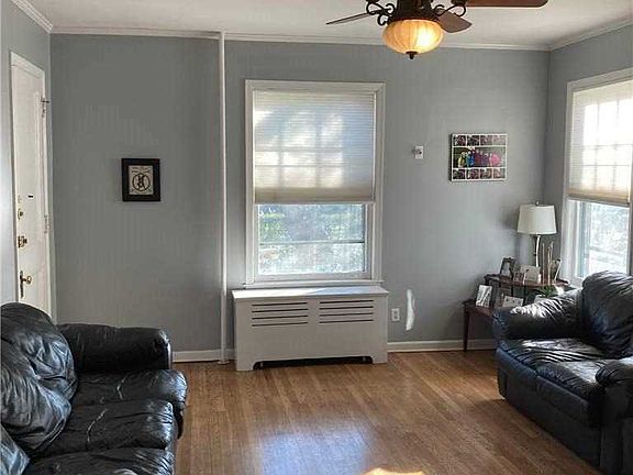 3rd image of 802 Cornaga Ave