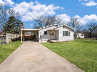 1011 Rozell St, Rogers, AR 72756