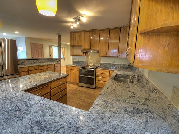DSC_5645_6_7_tonemapped - Kitchen 2_03132015