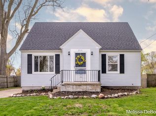 2915 West Ave SW, Wyoming, MI 49519
