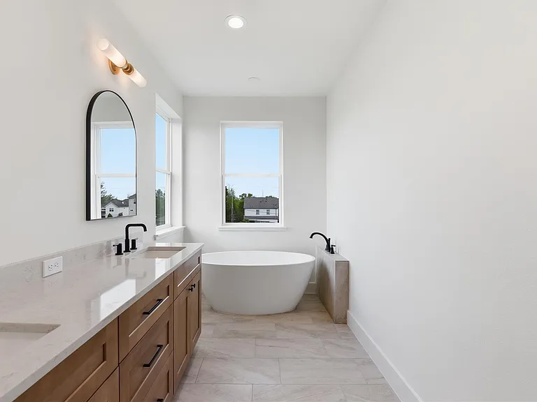7702 Earl Rudder Way — Photo 38