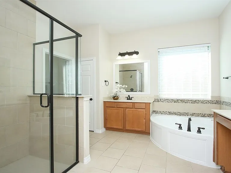 27019 Drybank Creek Ln — Photo 33