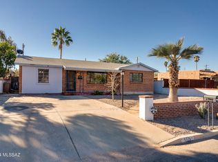 5526 E 1st St, Tucson, AZ 85711
