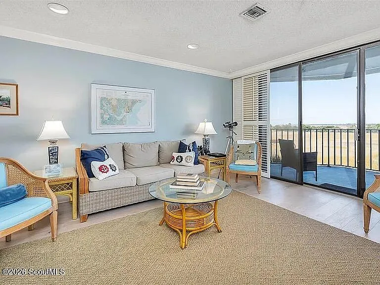 1 Marina 301a St #301A — Photo 9