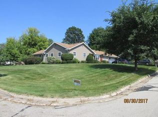 320 Willow St, Viroqua, WI 54665