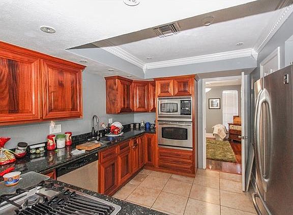 5th image of 4405 Lake Trail Dr