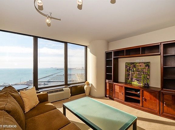 2nd image of 505 N Lake Shore Dr APT 2214