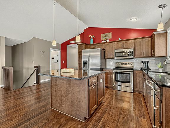5th image of 4653 Alan Ln NW