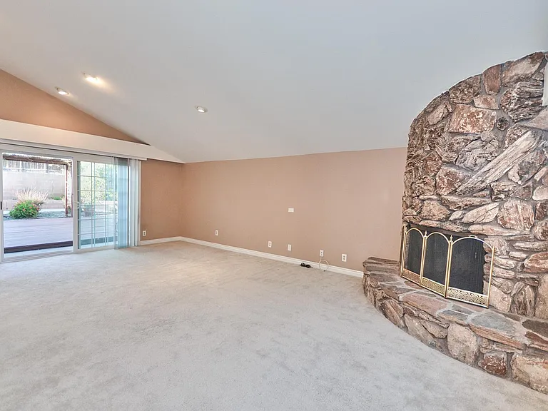 7611 Adelanto Dr — Photo 19