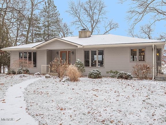 4th image of 3991 Beadle Lake Dr
