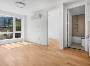 558 Sackett St #2C, Brooklyn, NY 11217