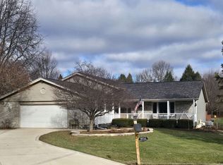 9711 Ramblin Ridge Rd, Belvidere, IL 61008