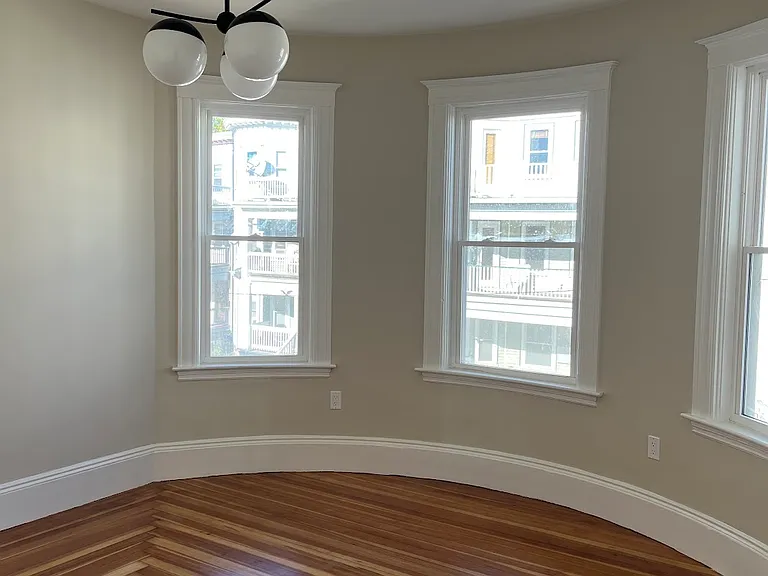 20 Taft St #2 — Photo 7