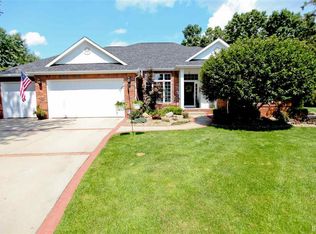 21323 Cheri Ln, Bristol, IN 46507