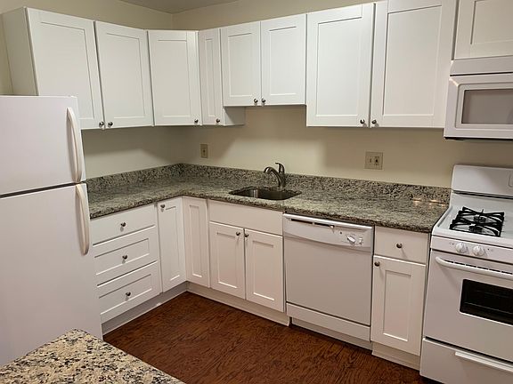 2nd image of 6110 Edmondson Ave #B5