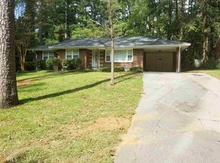 2481 Hogan Rd, East Pt, GA 30344