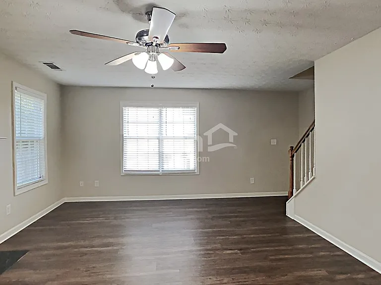 1558 Great Shoals Cir — Photo 8